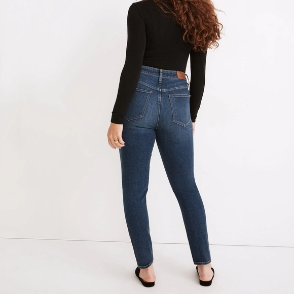 2/$30 Madewell Curvy High-Rise Skinny Blue Denim Jeans, Lanette Wash, Size 26 - Picture 3 of 15